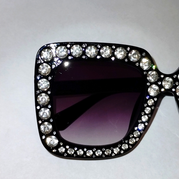 Oversized Square Black Bedazzled sunglasses - Black (NWOT) - Picture 3 of 5